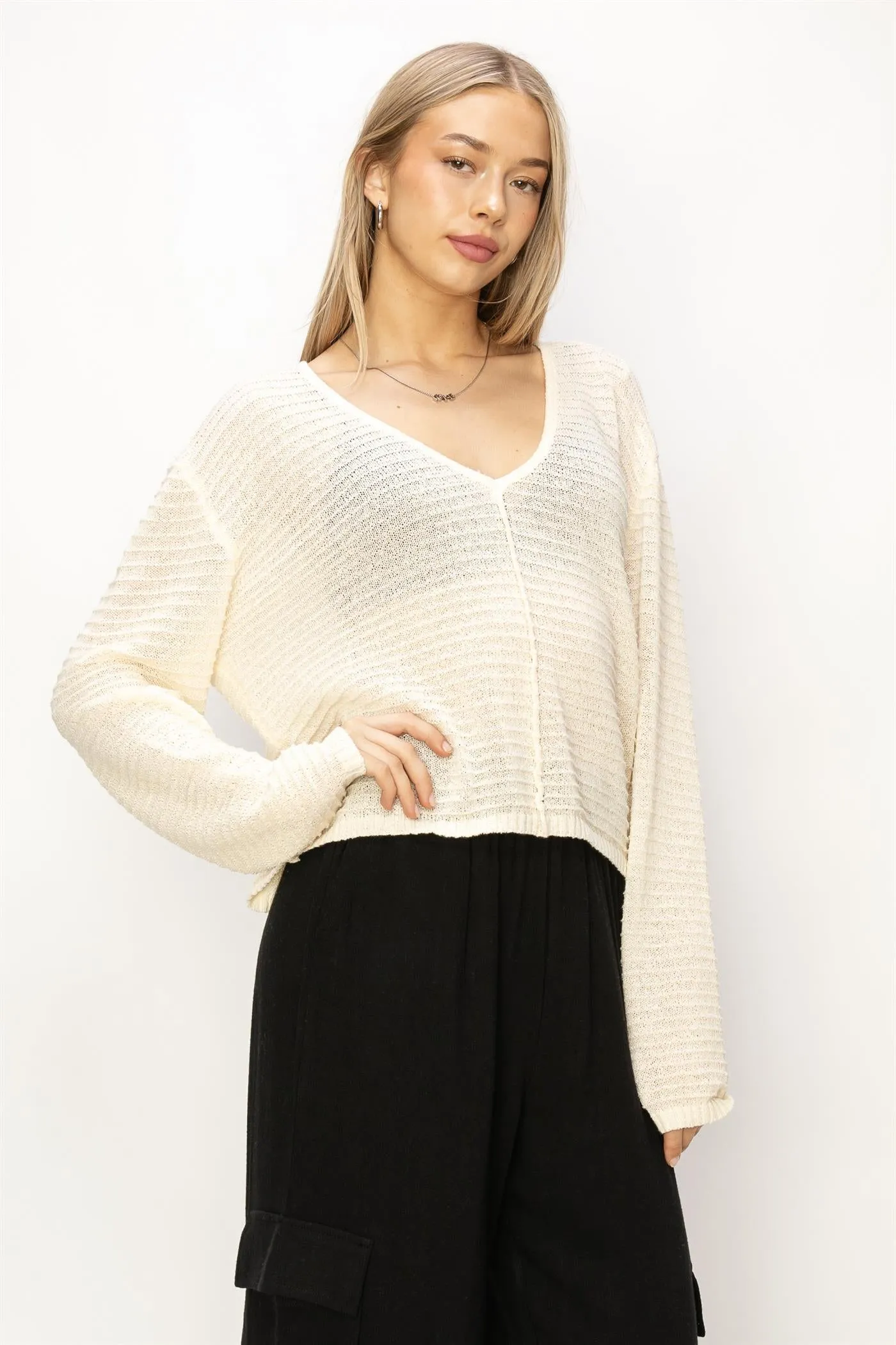 DZ24A559-V Neck Dropped Shoulder Sweater