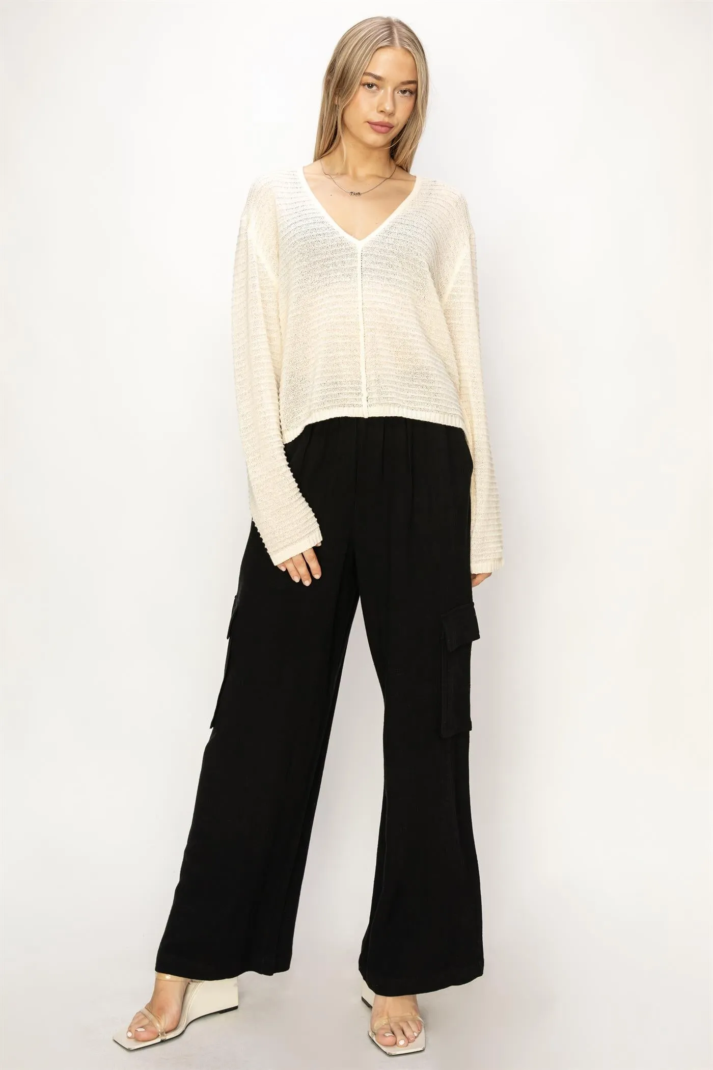 DZ24A559-V Neck Dropped Shoulder Sweater