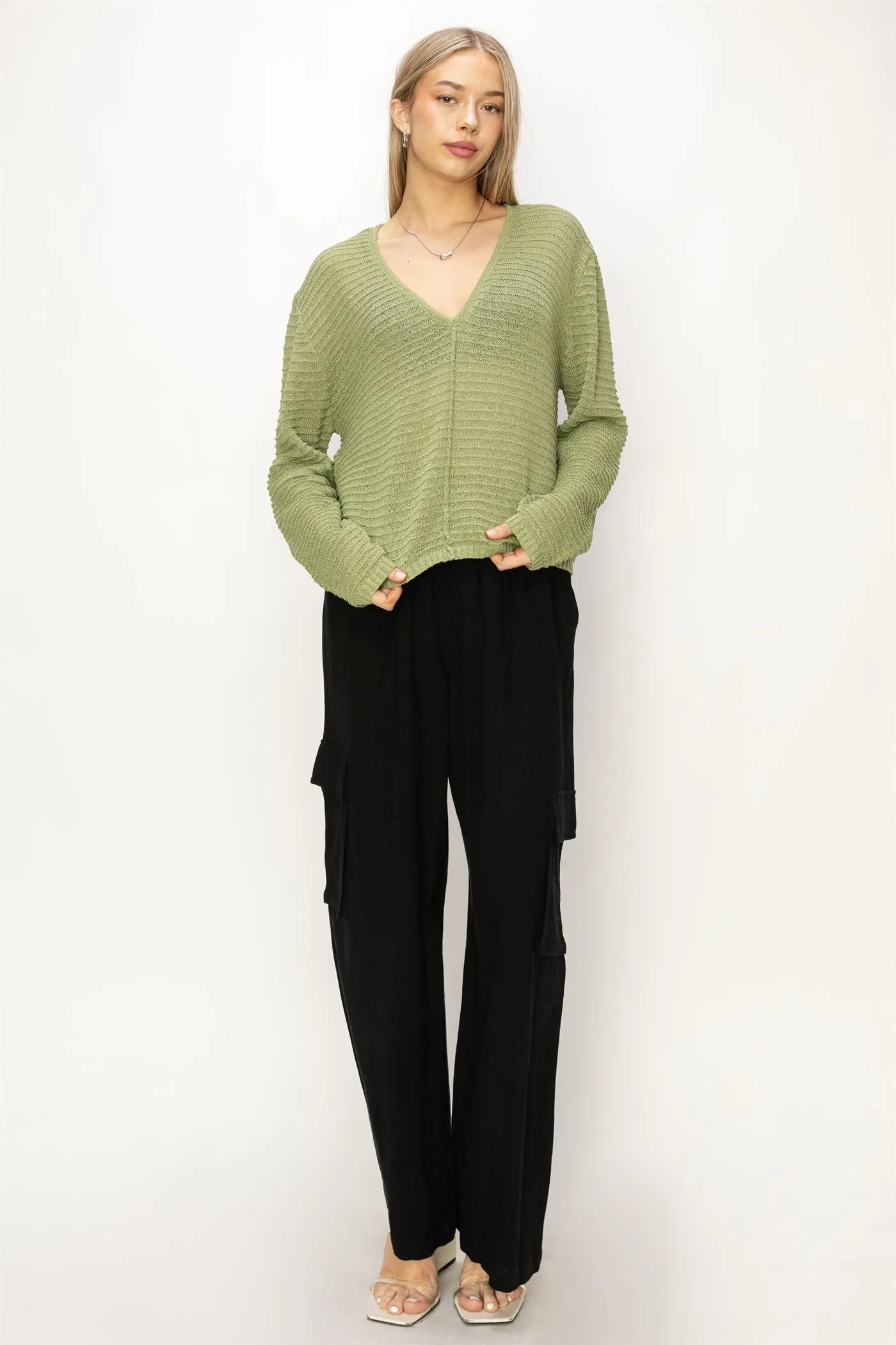 DZ24A559-V Neck Dropped Shoulder Sweater