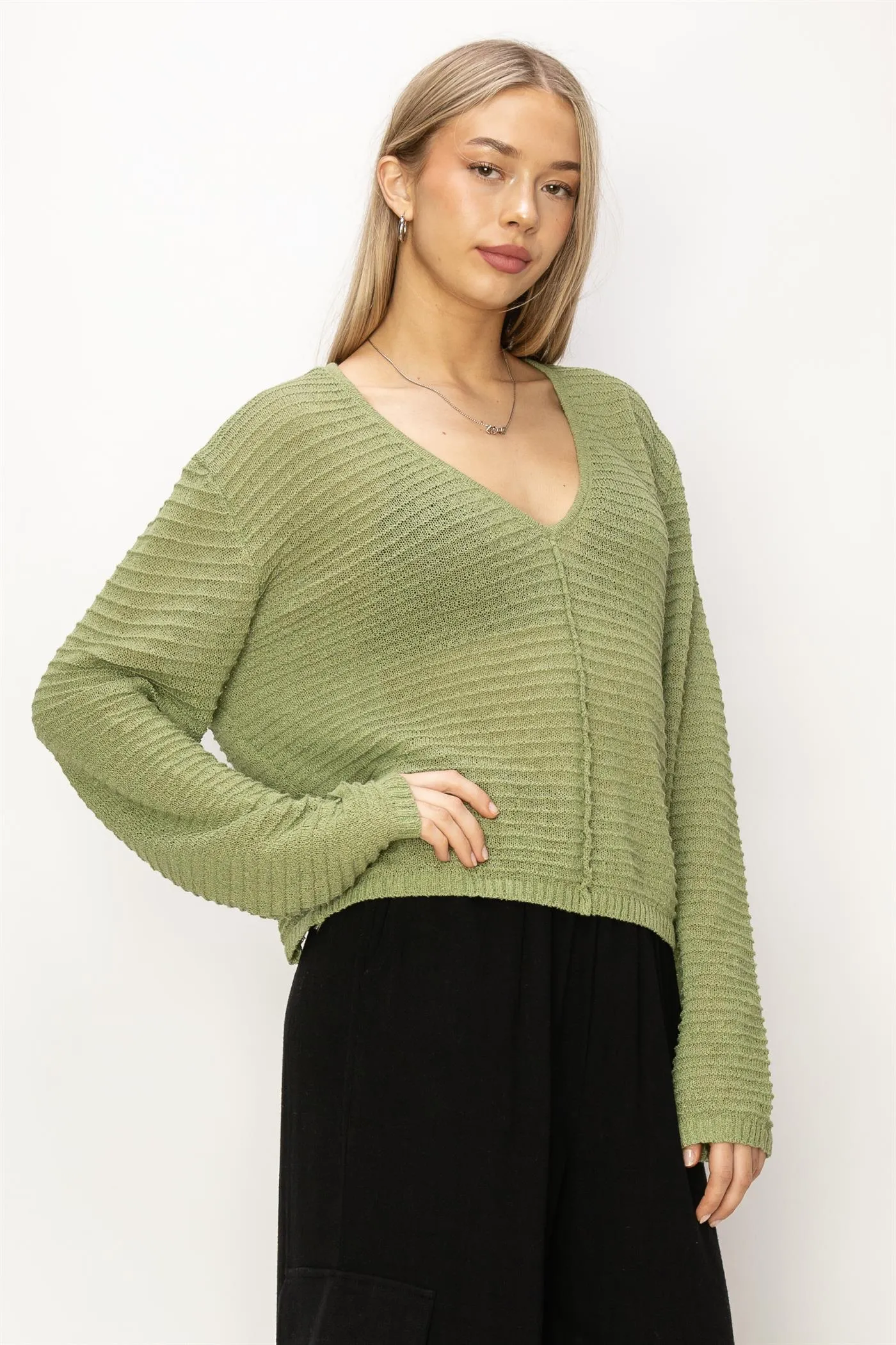 DZ24A559-V Neck Dropped Shoulder Sweater