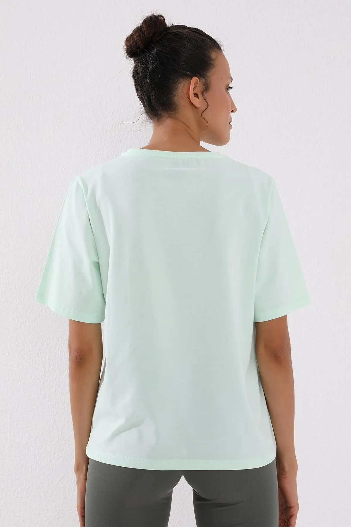 el yazisi baskili o yaka kadin oversize t-shirt - 97137