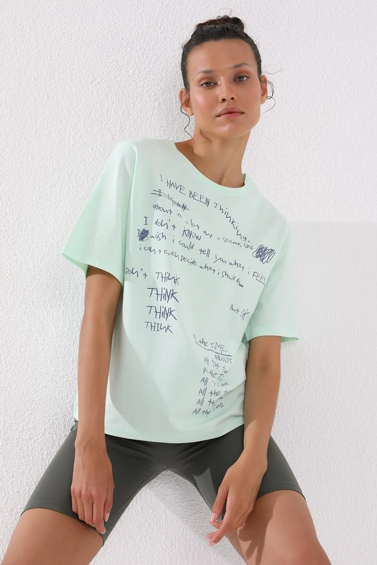 el yazisi baskili o yaka kadin oversize t-shirt - 97137