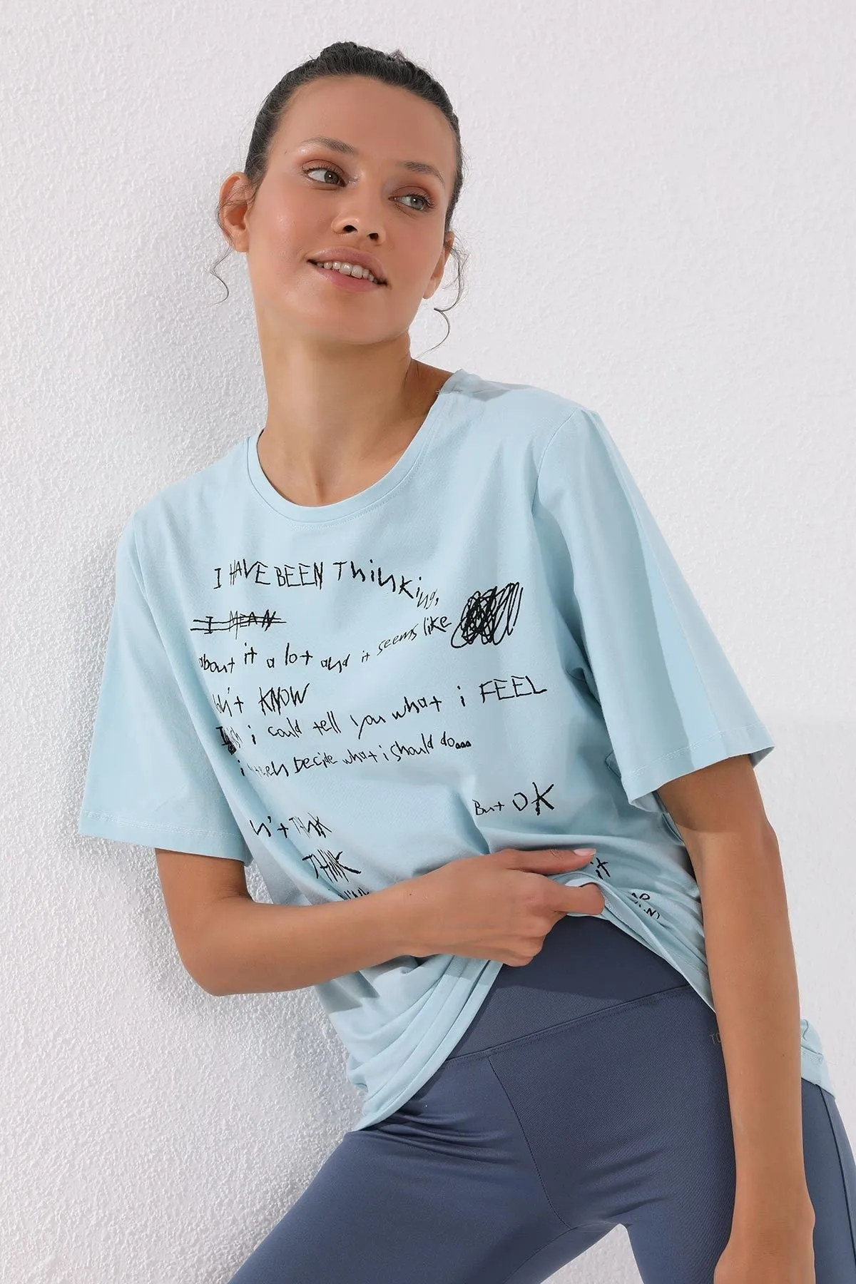 el yazisi baskili o yaka kadin oversize t-shirt - 97137