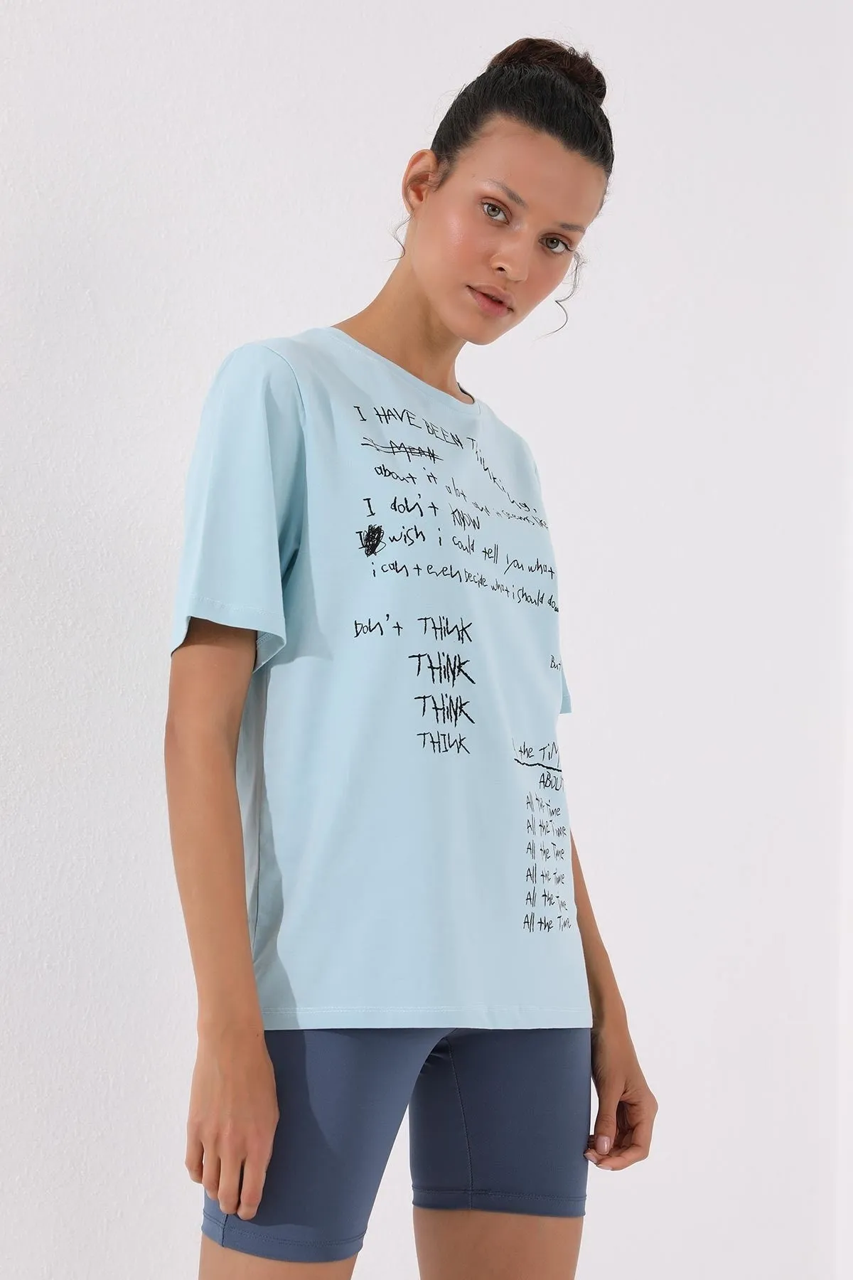 el yazisi baskili o yaka kadin oversize t-shirt - 97137