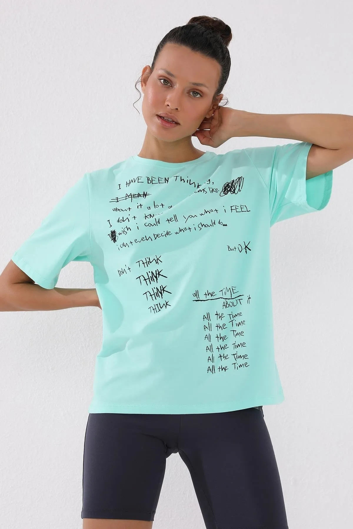 el yazisi baskili o yaka kadin oversize t-shirt - 97137