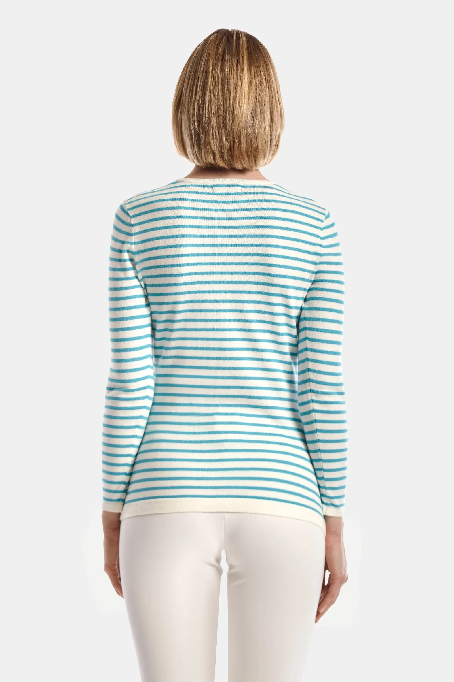 THE DIVERSITY SWEATER