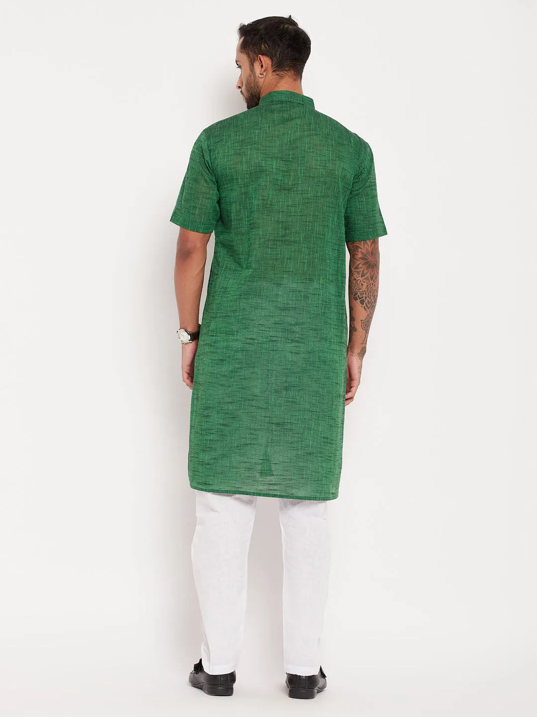 VASTRAMAY Men's Green Cotton Kurta Pyjama Set