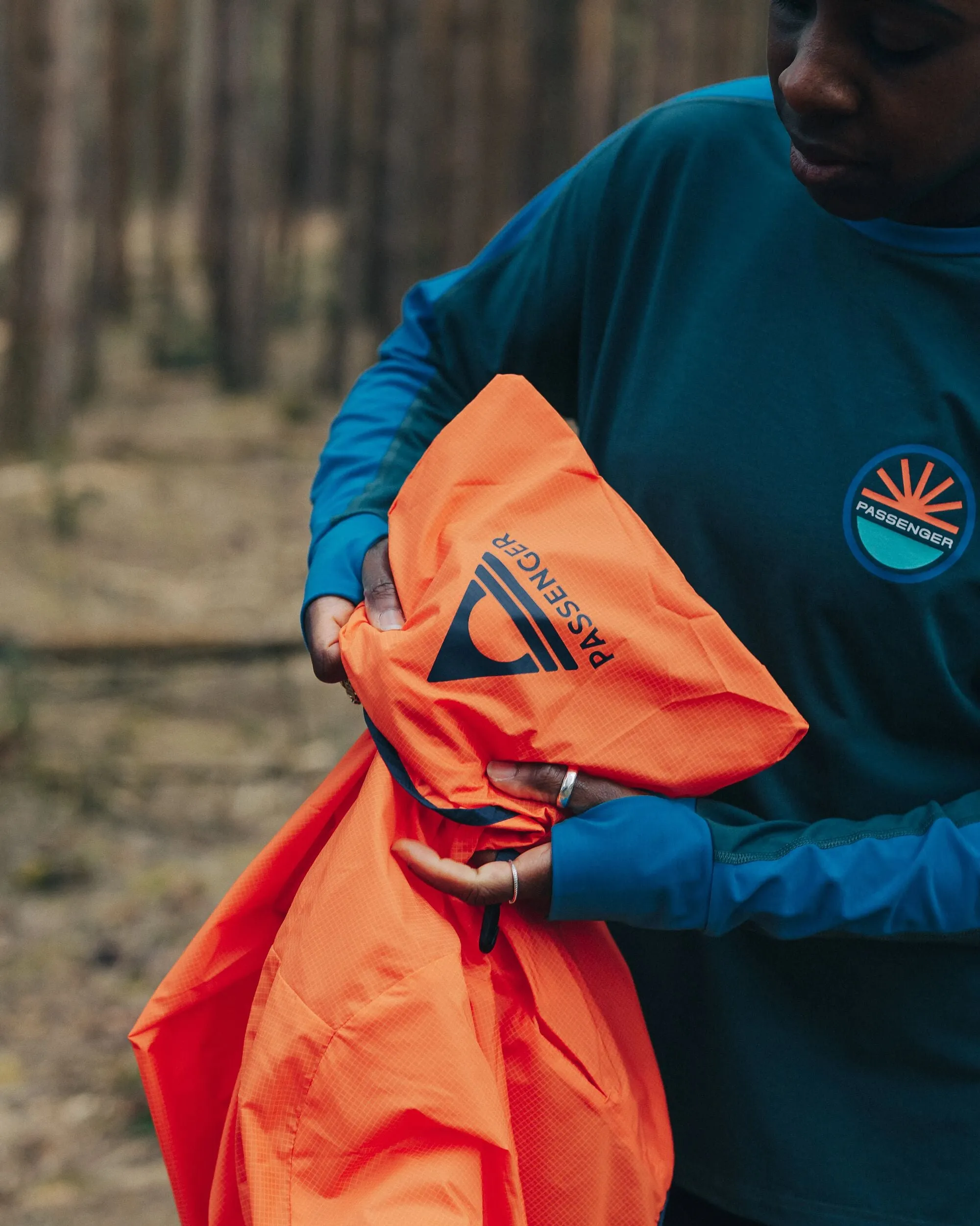 Viento Recycled Windshell Anorak - Ember Orange
