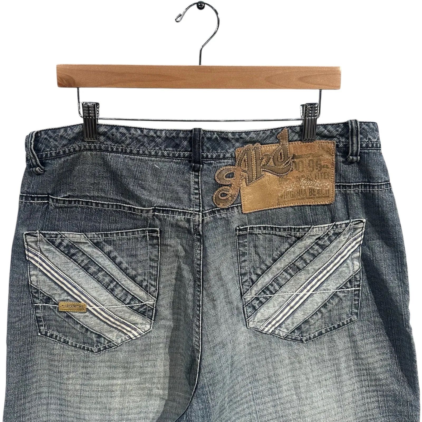 Vintage Akademiks Gray Wash Cargo Shorts 38 x 13