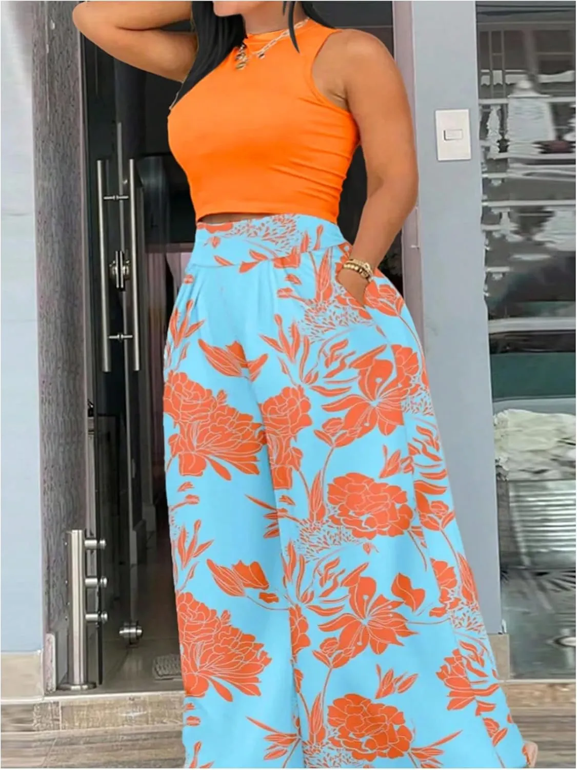 WDIRARA Women's 2 Piece Plus Size Floral Print Outfits Round Neck Sleeveless Tank Top and Wide Leg Pants Set